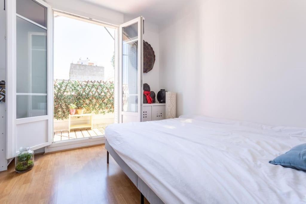 Gaspar - 2 Pieces Au Dernier Etage Avec Balcon Boulogne-Billancourt Esterno foto