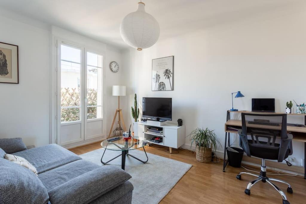Gaspar - 2 Pieces Au Dernier Etage Avec Balcon Boulogne-Billancourt Esterno foto